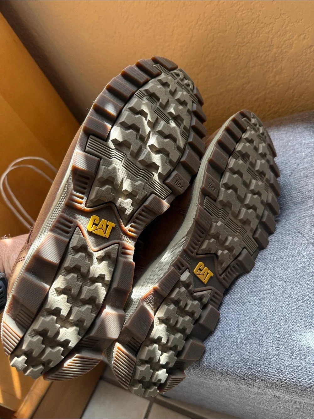 Caterpillar like new